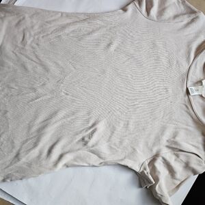 H&M girls size large shirt